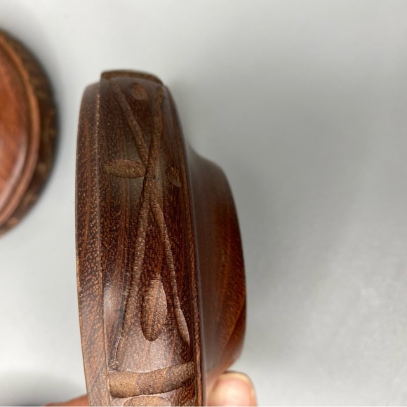 Handmade carved wooden bowls set of 4 - Picture 9 of 11